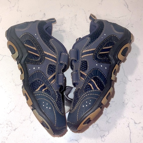 Brand New GEOX Boys Mesh Sneakers Size US 12 kids - Picture 3 of 7